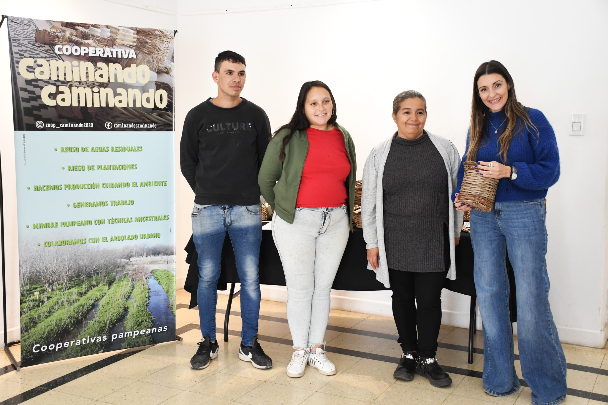 Santa Rosa: Expo de Cooperativas en la Galería Alfredo Olivo