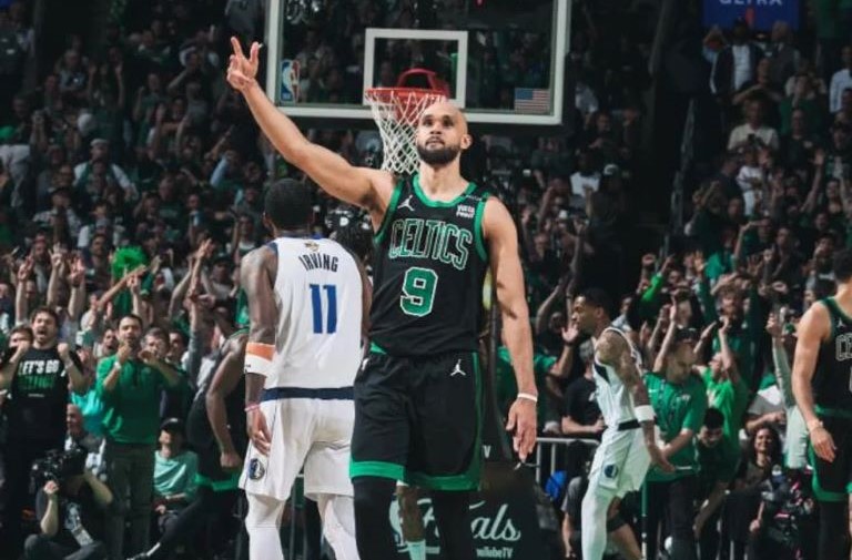 Básquetbol: Boston le volvió a ganar a Dallas y se puso 2-0 en la final de la NBA