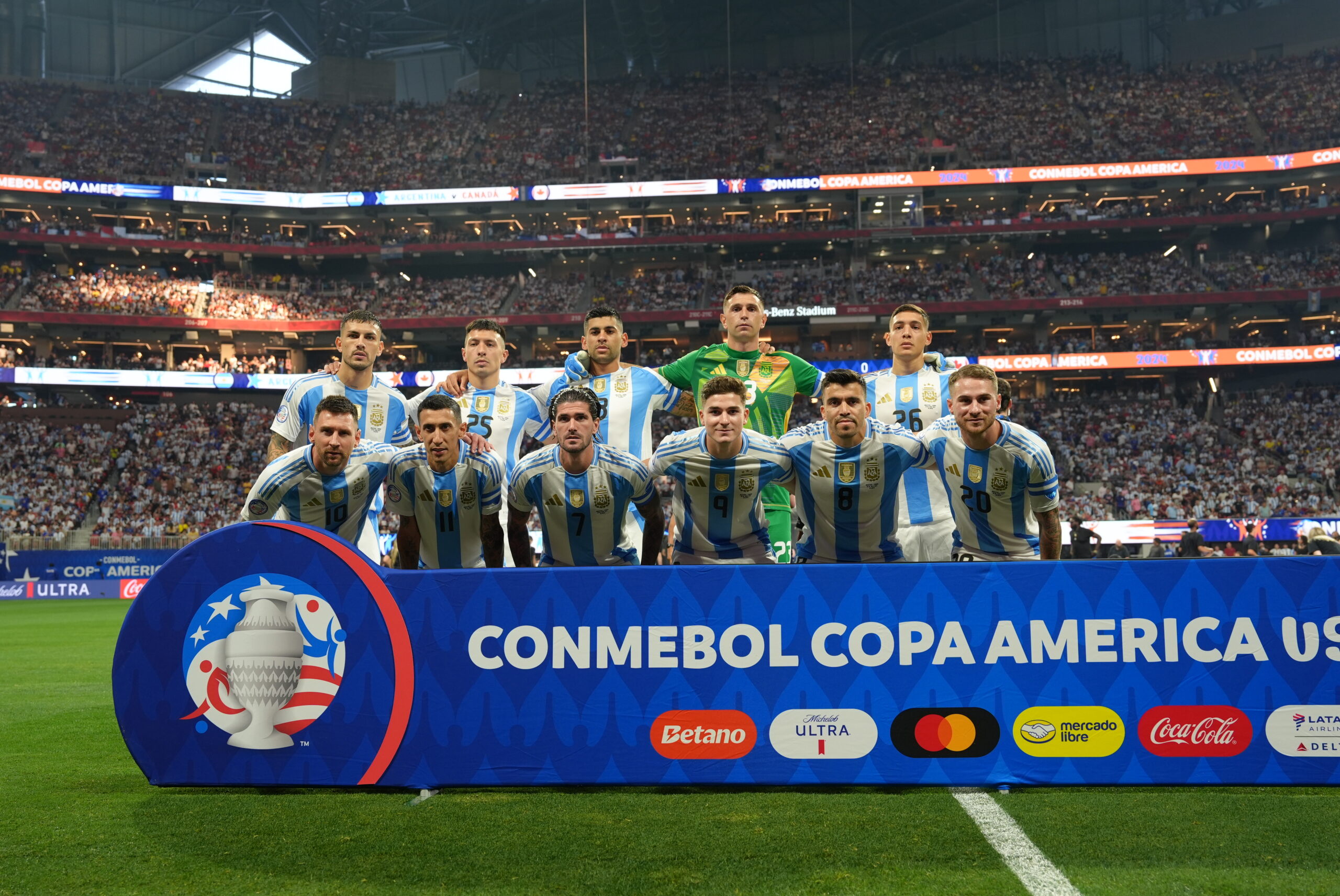 Fútbol: Argentina va por la clasificación ante Chile