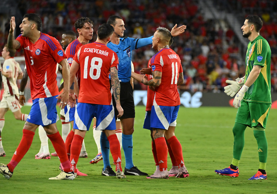 Fútbol: Chile empató con Canadá y está eliminada de la Copa América