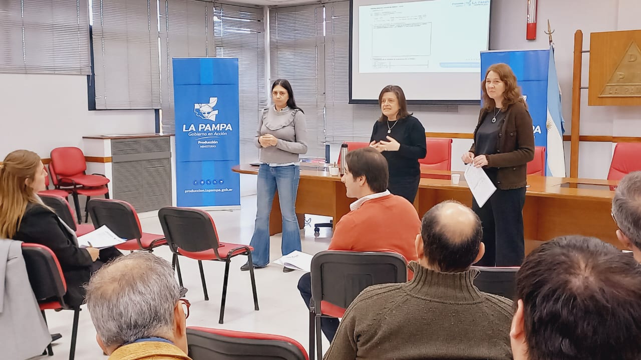 Continúan difundiendo estrategias financieras para impulsar nuevos proyectos productivos