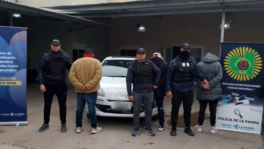 Detuvieron a una banda de cordobeses que robaba con inhibidores