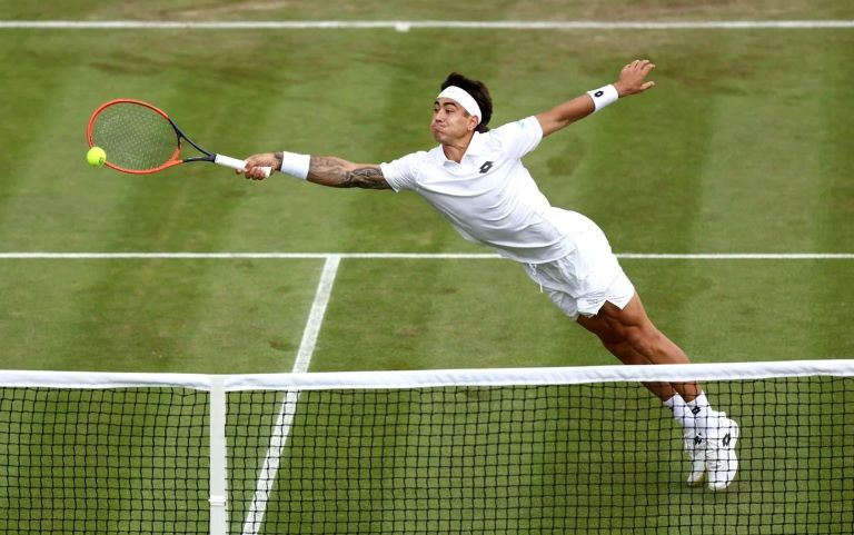 Tenis: Comesaña no pudo con el italiano Lorenzo Musetti y quedó eliminado de Wimbledon