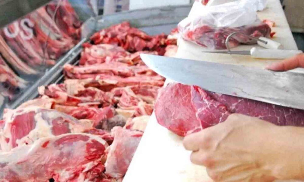 El consumo de carne sufrió la mayor caída en sus últimos cien años