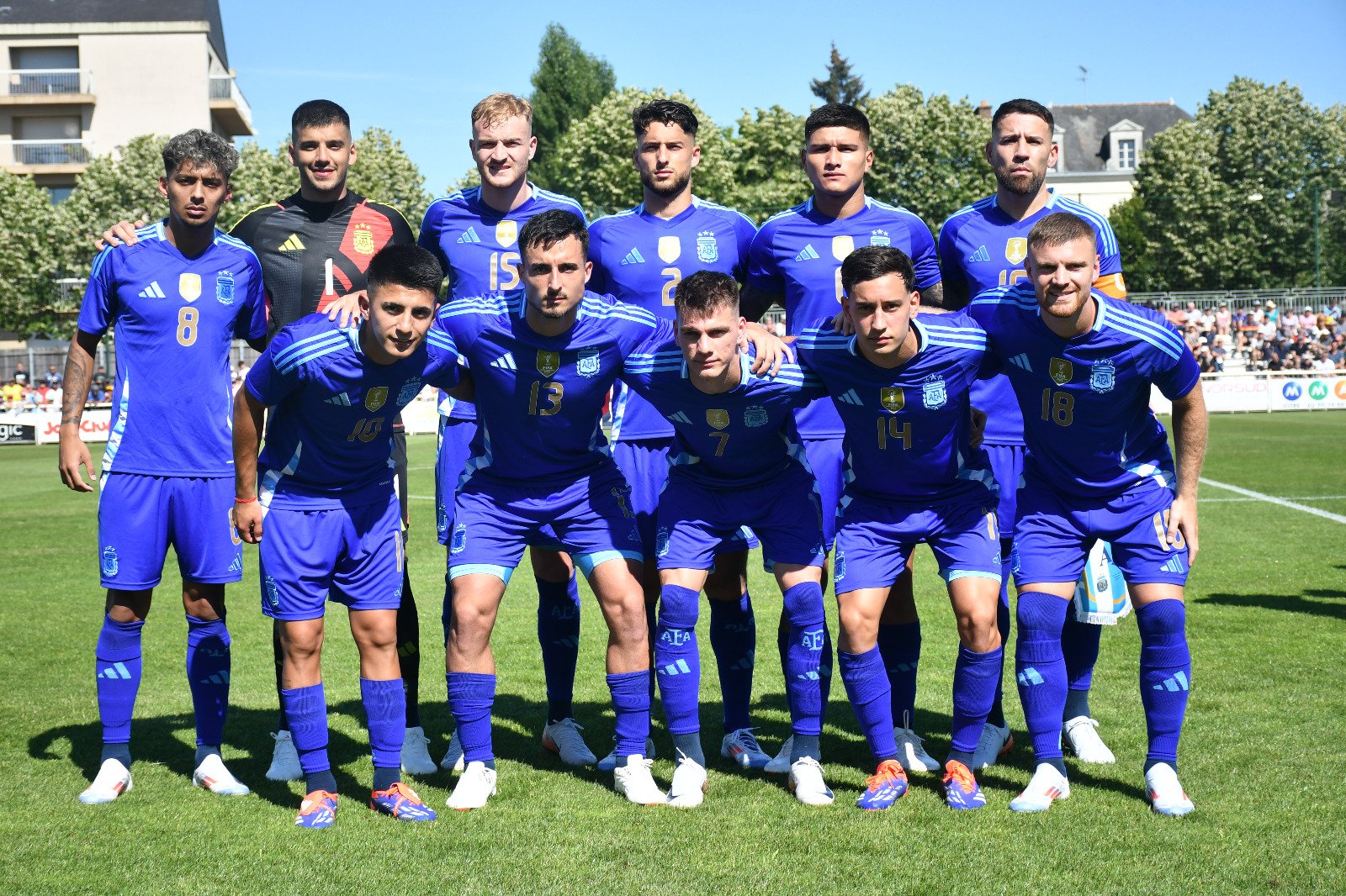 Fútbol: Con Rulli, Otamendi y un rato de Julián Álvarez, la Selección Argentina Sub23 cayó ante Guinea