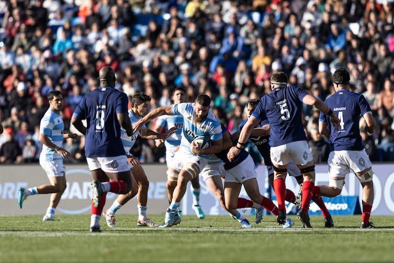 Fútbol: Los Pumas enfrentan a Francia