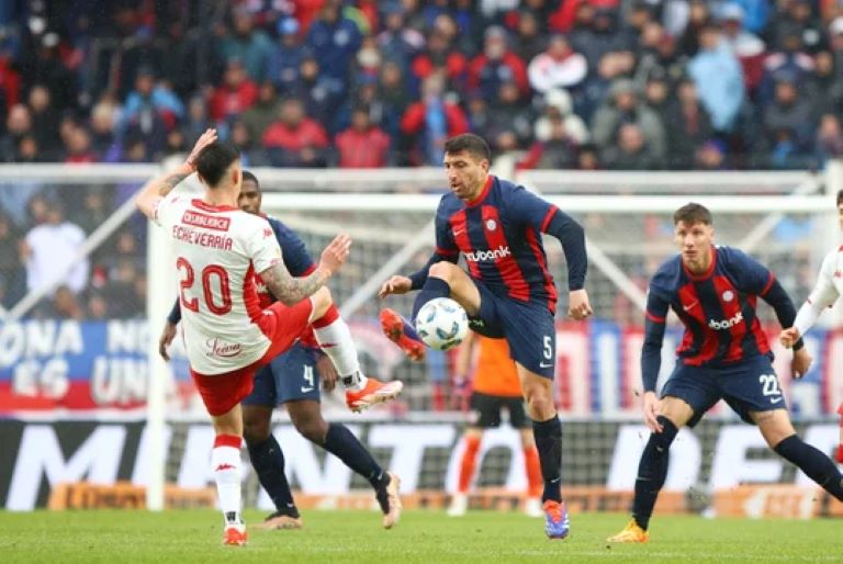 Fútbol: San Lorenzo y Huracán empataron en una nueva edición del clásico porteño