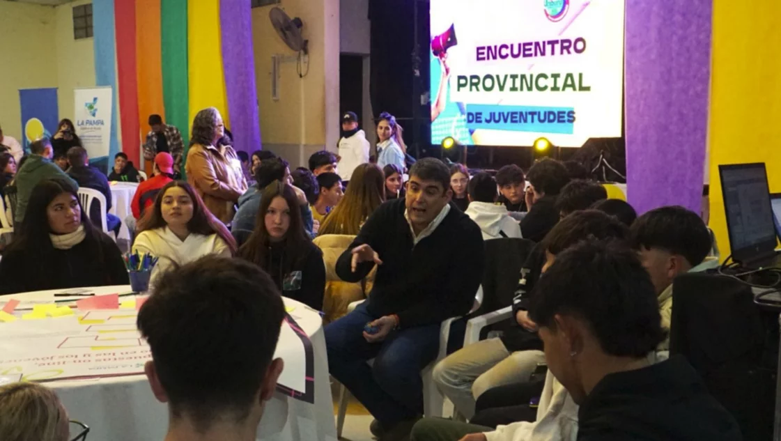 Bensusán sobre la ludopatía en jóvenes: “Es importante contar con un marco legal y políticas públicas para enfrentarla”