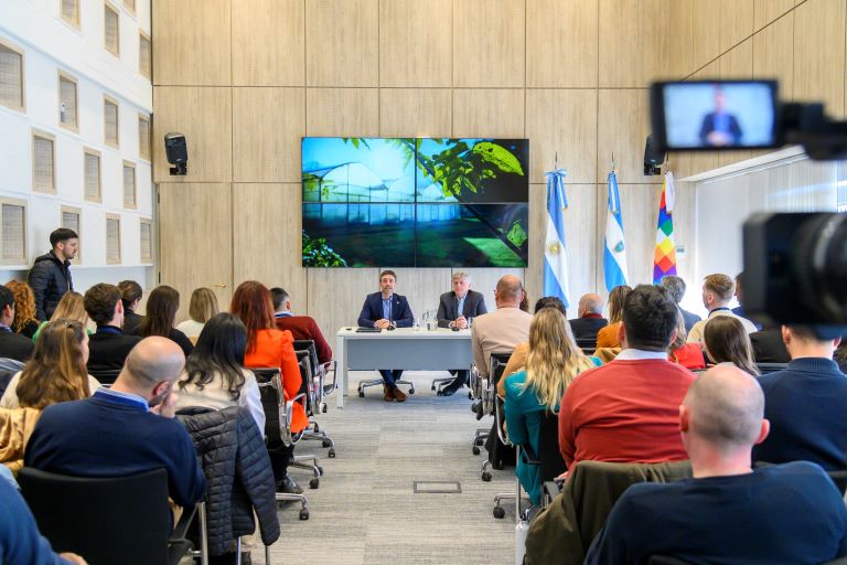 Ziliotto convocó a jóvenes a “involucrarse en causas colectivas” y avanzar en Gestión para el Desarrollo