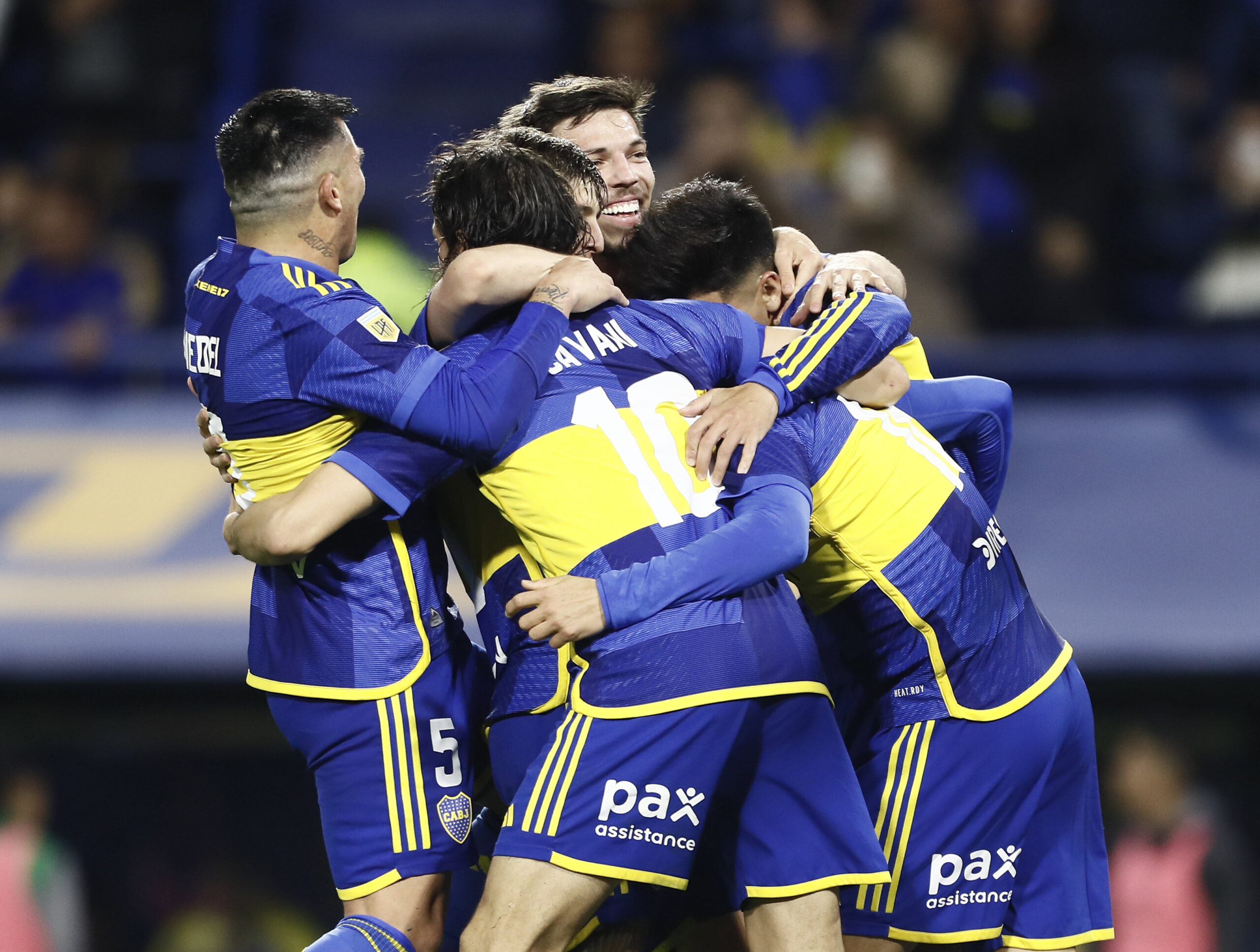 Fútbol: Boca goleó a Banfield en La Bombonera y se recupera