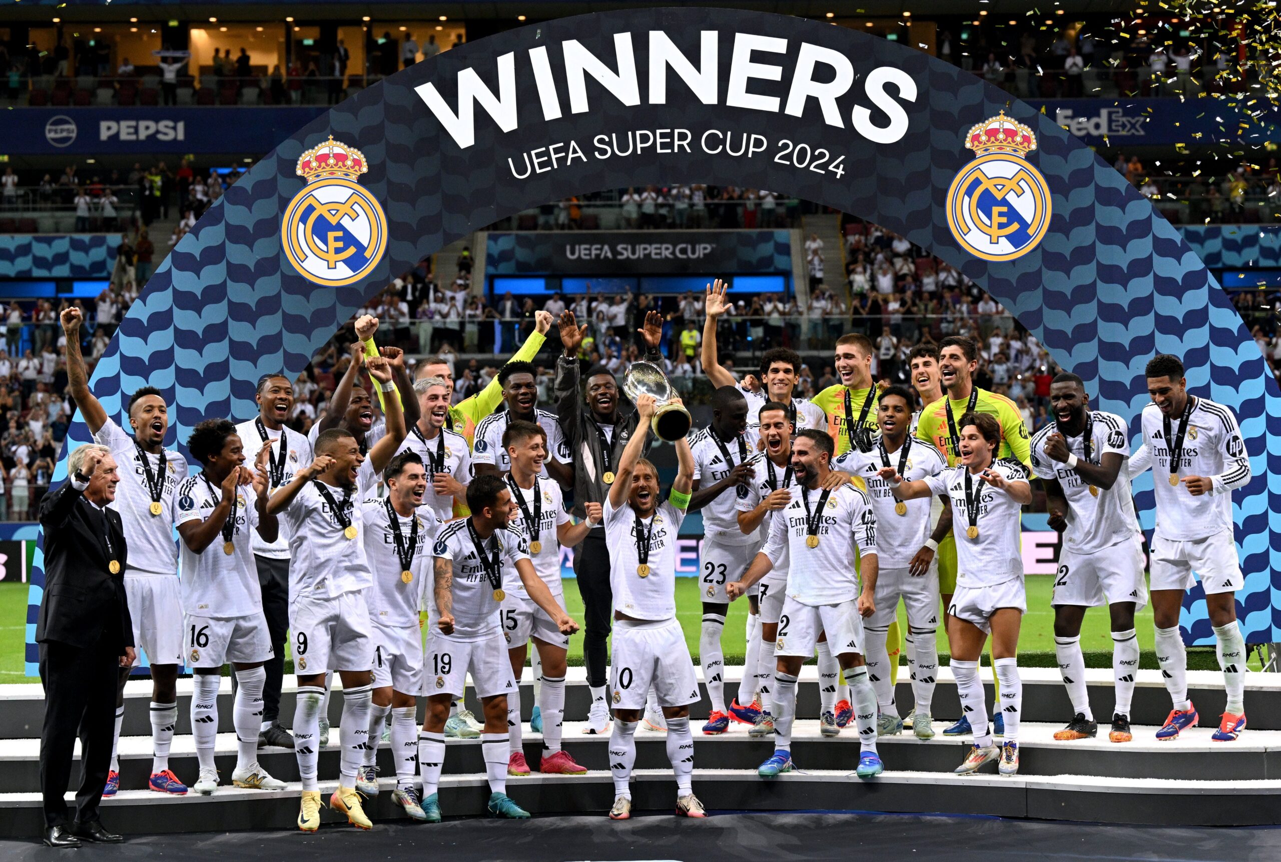 Fútbol: Real Madrid se quedó con la Supercopa de Europa