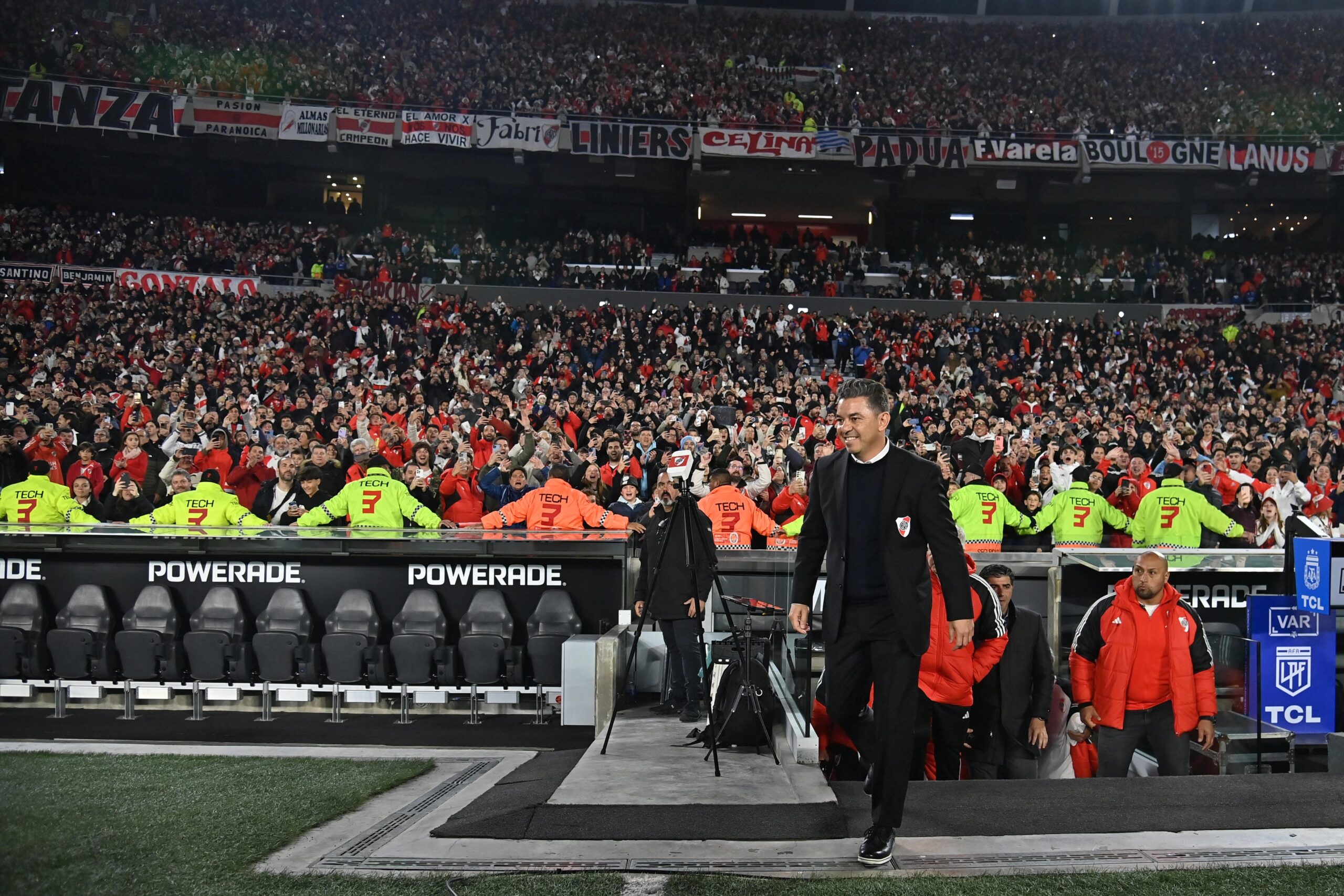 Fútbol: River igualó con Huracán en la vuelta de Gallardo