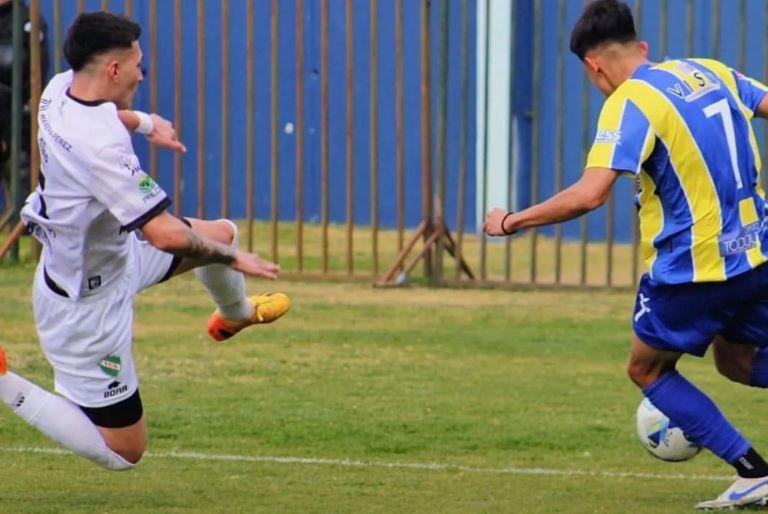 Fútbol: Ferro de Pico jugó como si ya estuviera descendido y fue goleado en San Luis