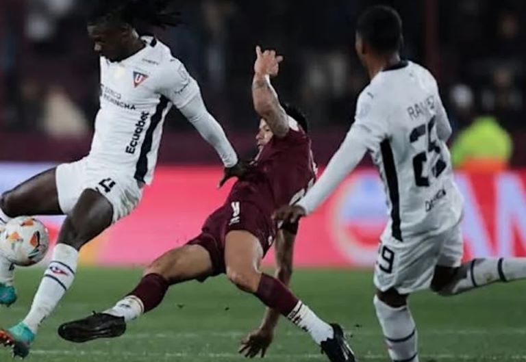 Fútbol: Lanús venció a Liga de Quito y se clasificó a los cuartos de final de la Copa Sudamericana