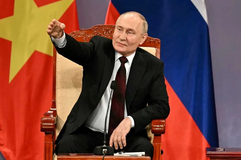 Europa del Este: Ucrania atacó posiciones fronterizas de Rusia y Putin denunció disparos contra civiles