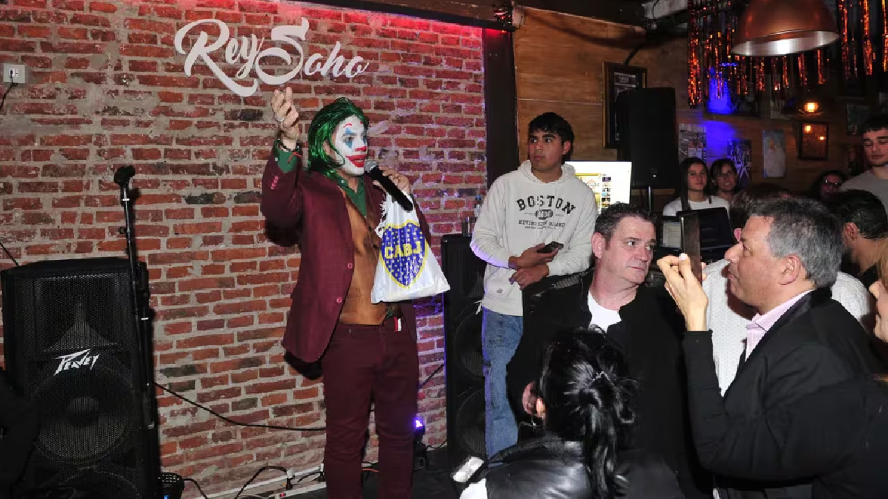 Vestido del Joker, Matías Alé celebró su cumpleaños con una fiesta que terminó en robo