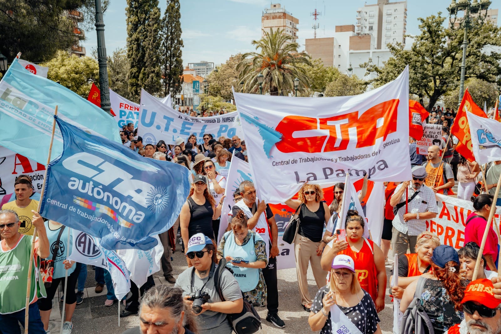 “Aerolíneas Argentinas no se vende, se defiende”, dicen desde la CTA