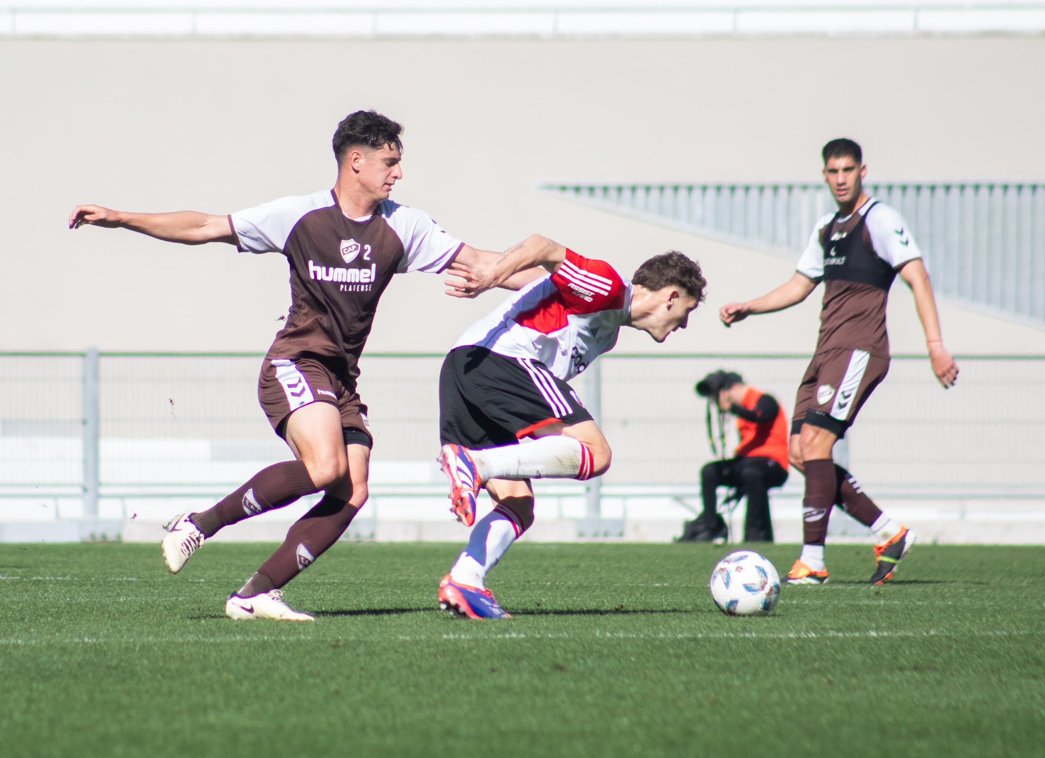 Fútbol: River goleó a Platense en un amistoso