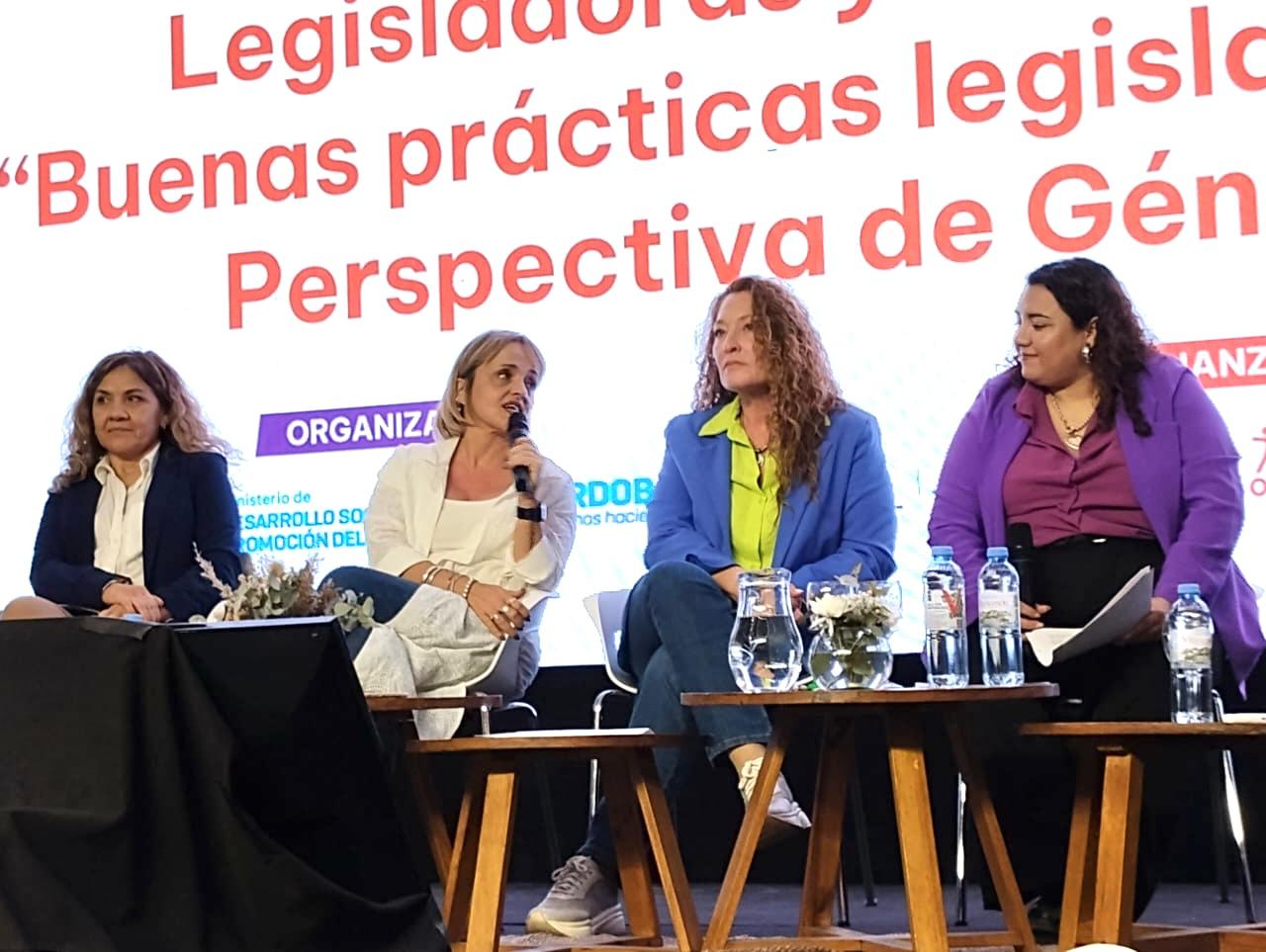 Diputada George participó del Foro Suprarregional “Mujeres y Política” en Córdoba