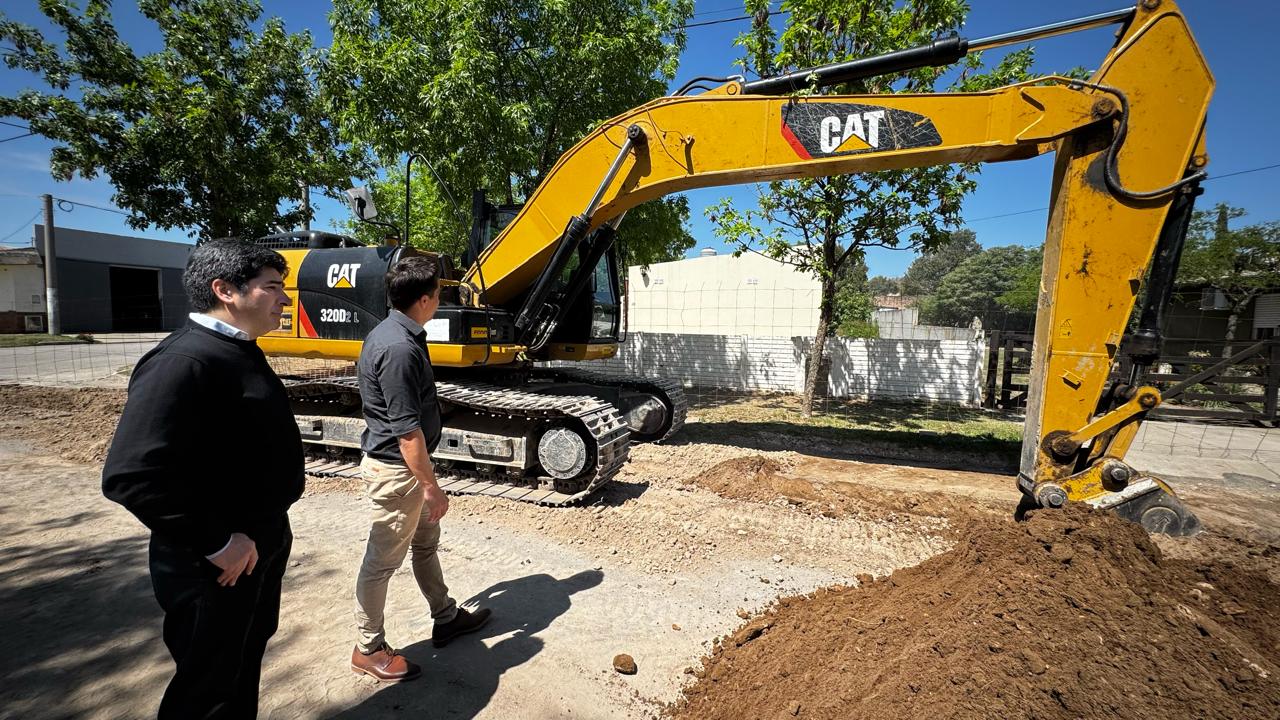 Winifreda: Avanza la red de desagües cloacales y planta de tratamiento