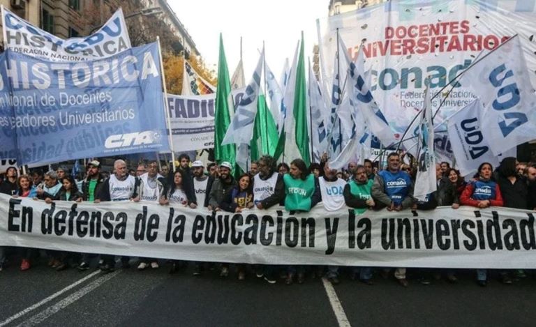 El Frente Sindical de Universidades Nacionales lanzó un “paro total” para mañana