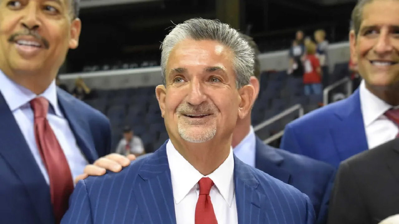 Quién es Theodore Leonsis, el multimillonario con experiencia para los negocios en cine, tecnología y deportes