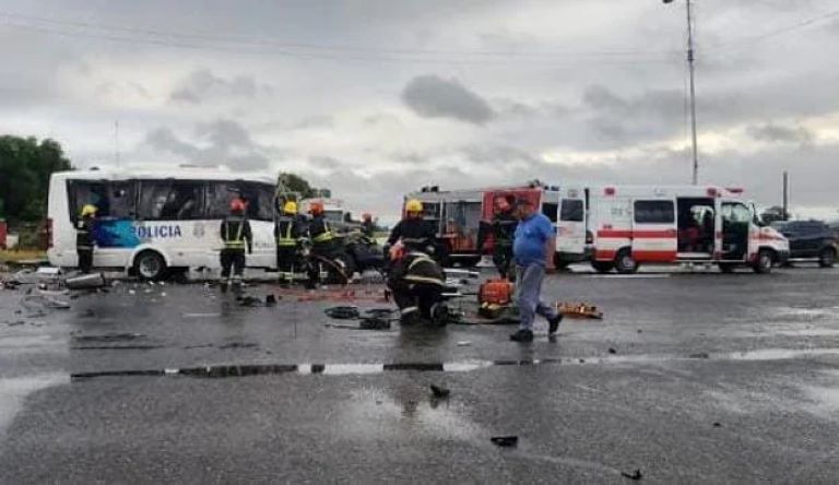 Buenos Aires: La tragedia en la carretera y un siniestro que conmociona al fútbol argentino