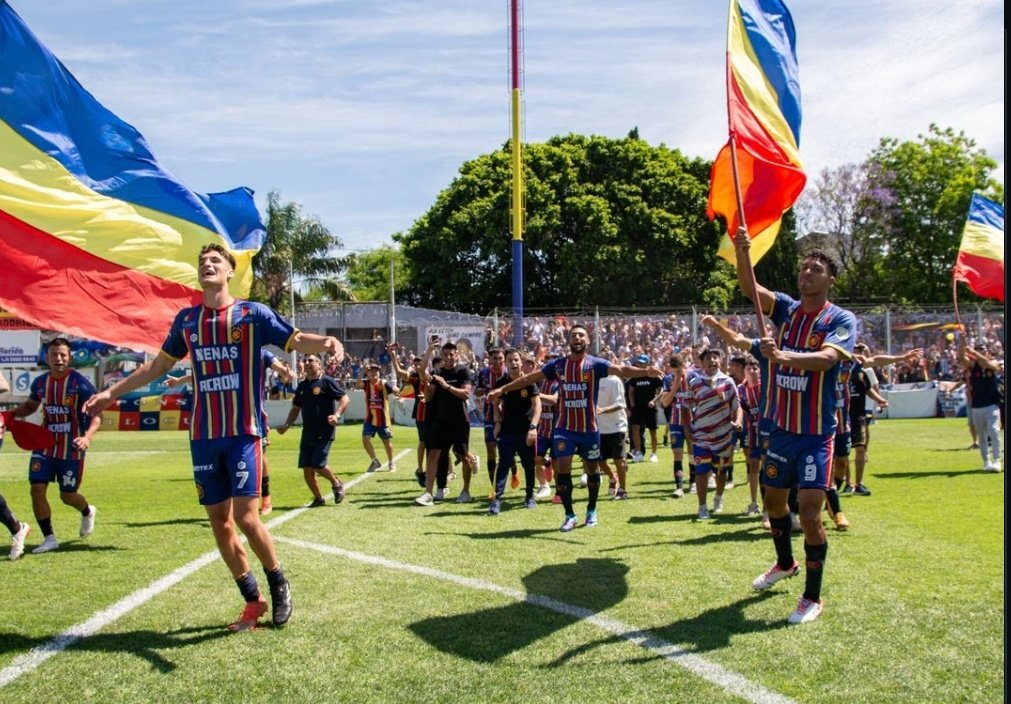 Fútbol: Colegiales le ganó a Los Andes y regresa a la Primera Nacional luego de 68 años