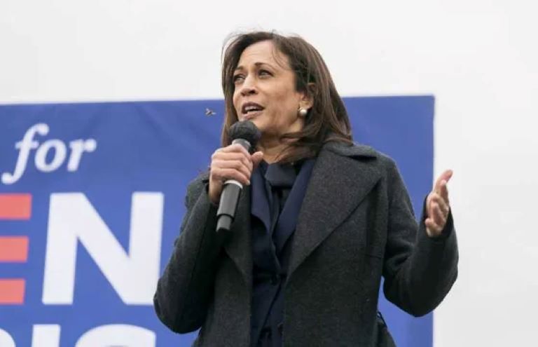 Estados Unidos: Kamala Harris llamó a Donald Trump y le reconoció el triunfo