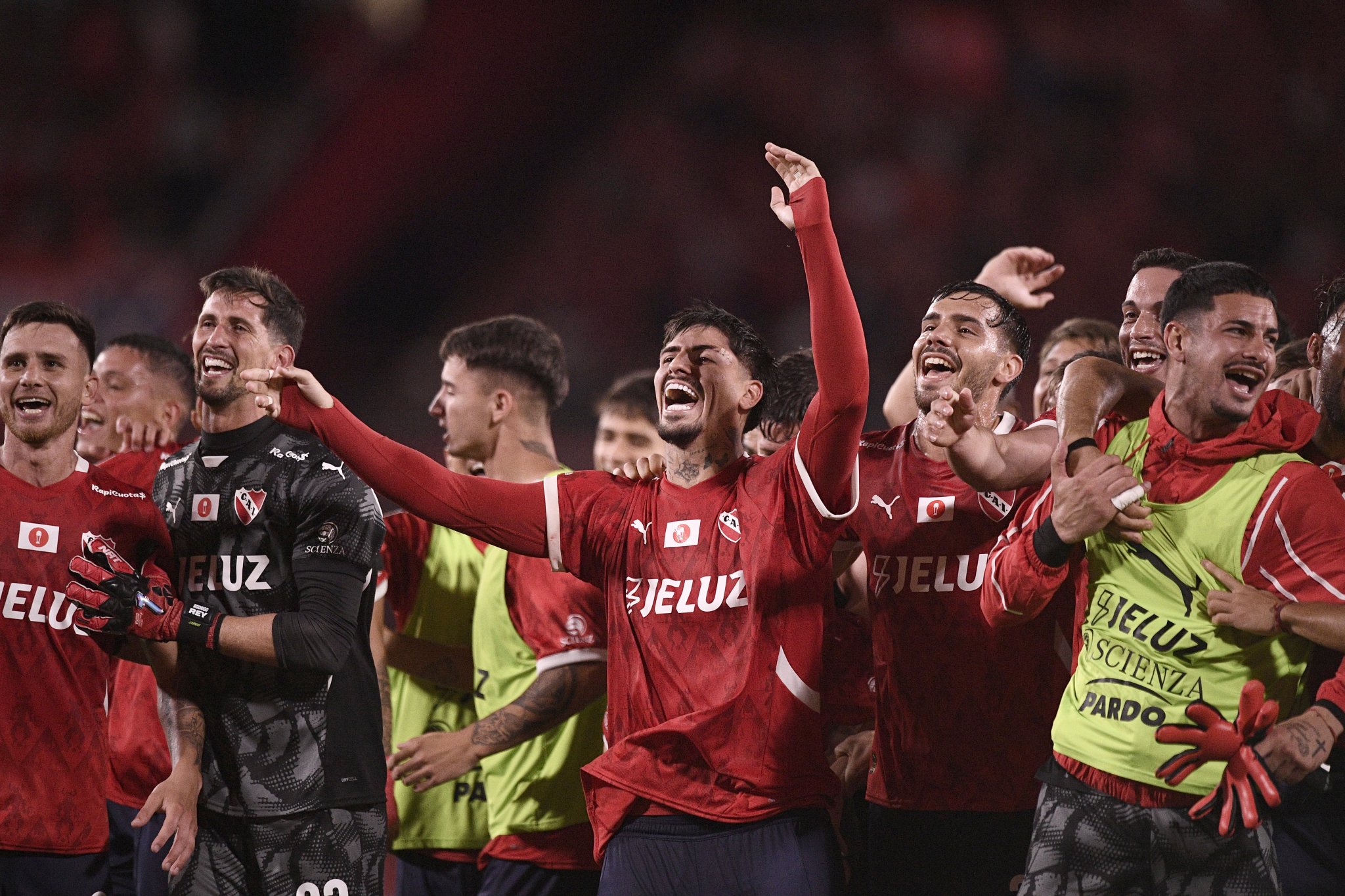 Fútbol: Independiente venció a Atlético Tucumán y aseguró su participación en la Copa Sudamericana