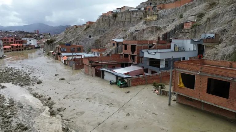 Bolivia: El Gobierno reporta nueve fallecidos y 300 familias afectadas en el inicio de la época de lluvias