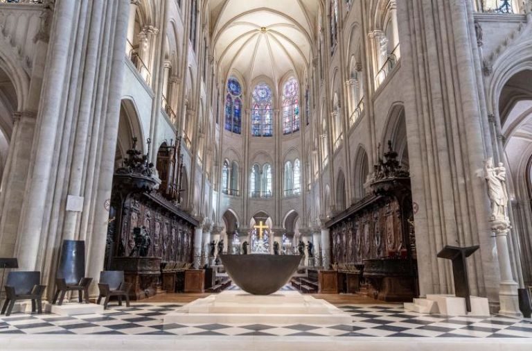 Francia: La Catedral de Notre-Dame de París reabrió de manera oficial tras una prolongada restauración