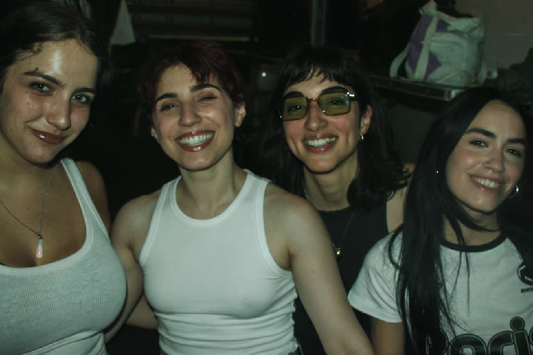 Lali Espósito vuelve al cine con la película Verano Trippin junto a Zoe Hochbaum y Miranda de la Serna