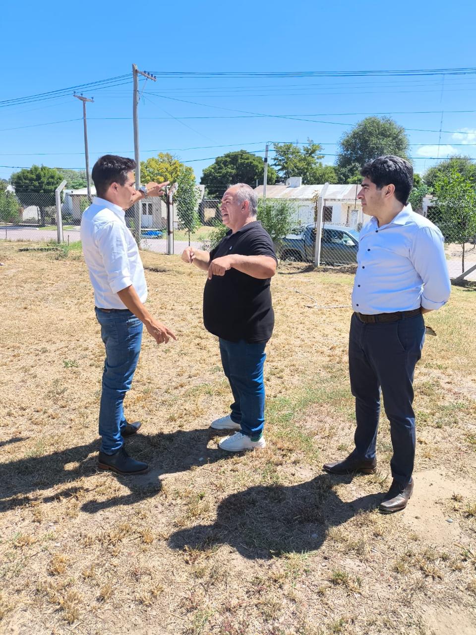 La Maruja: Firmaron convenios para realizar obras de mejoras en el abastecimiento de agua potable