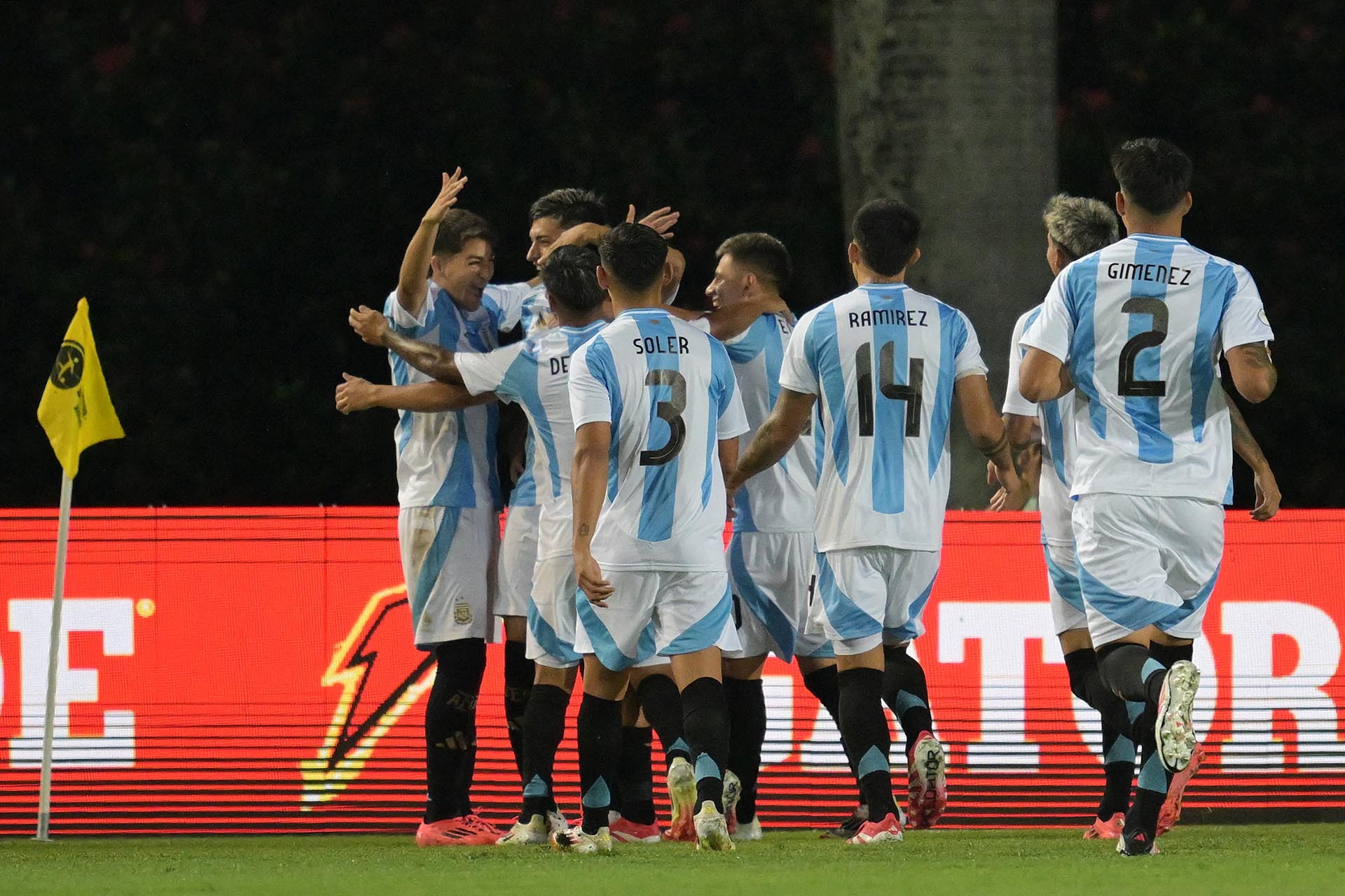 Fútbol: La Selección Argentina Sub20 enfrenta a Uruguay