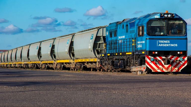 El Gobierno Nacional inició la privatización total de la empresa Belgrano Cargas