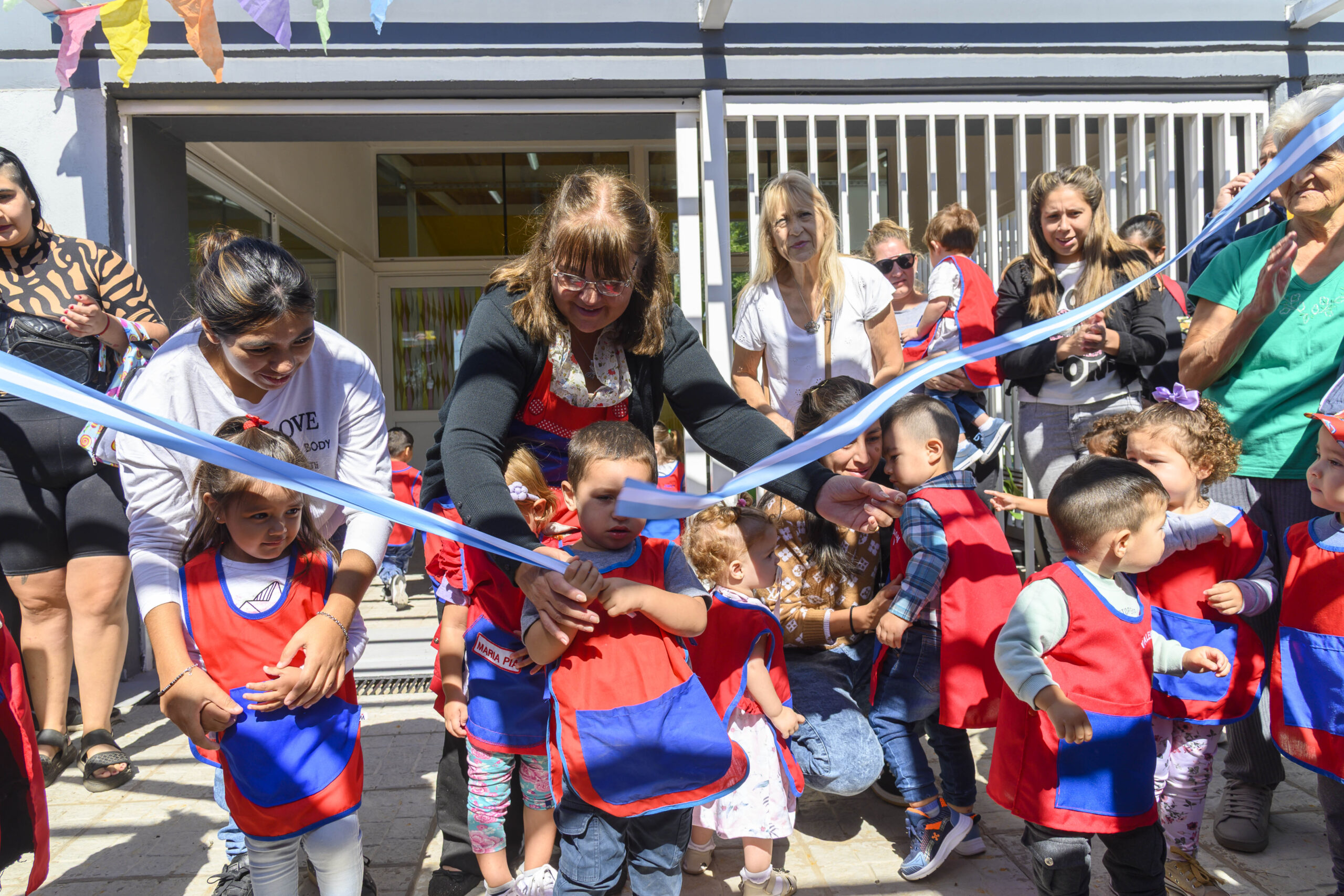 Ziliotto inauguró un Centro de Desarrollo Infantil y defendió la obra pública