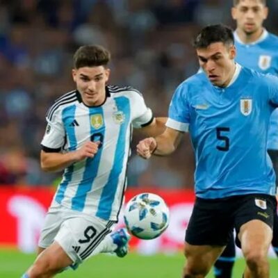 Fútbol: sin Messi, Argentina visita a Uruguay para seguir en los más alto de las Eliminatorias