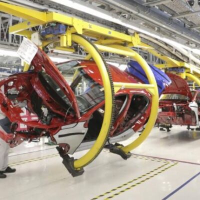 El Gobierno liberó la importación de autopartes
