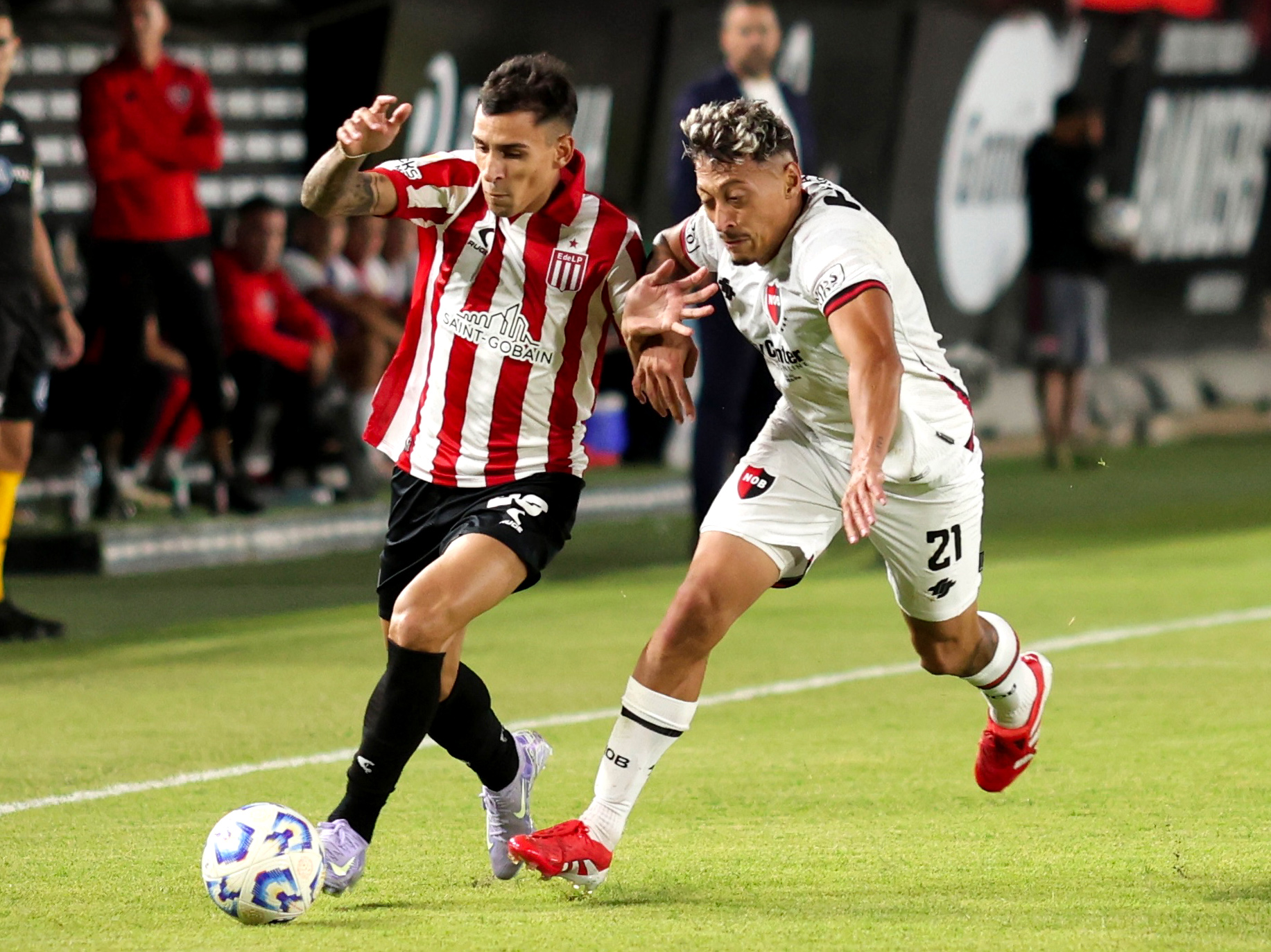 Fútbol: Estudiantes y Newell´s igualaron en un partido caliente