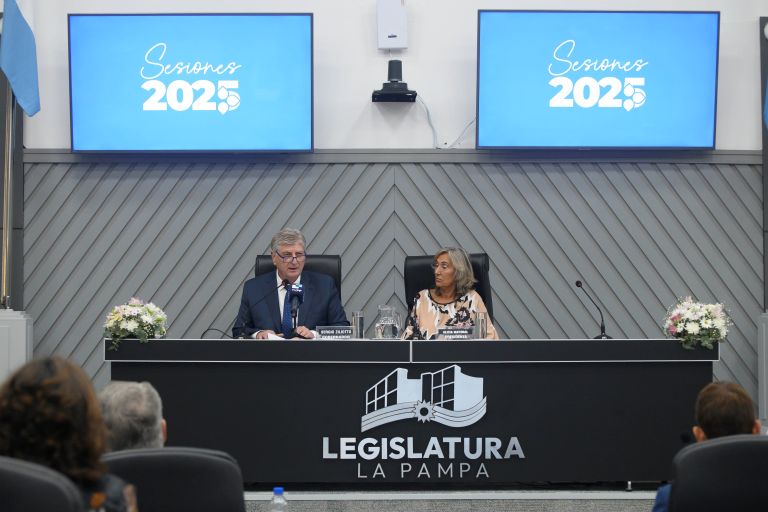 Ziliotto inauguró las sesiones ordinarias 2025 de la Cámara de Diputados e hizo importantes anuncios