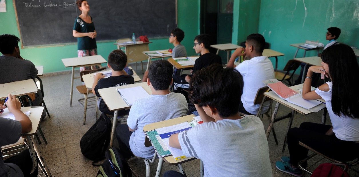 Santa Rosa: Madre recibió un beneficio con la condición de que su hijo vaya a la escuela