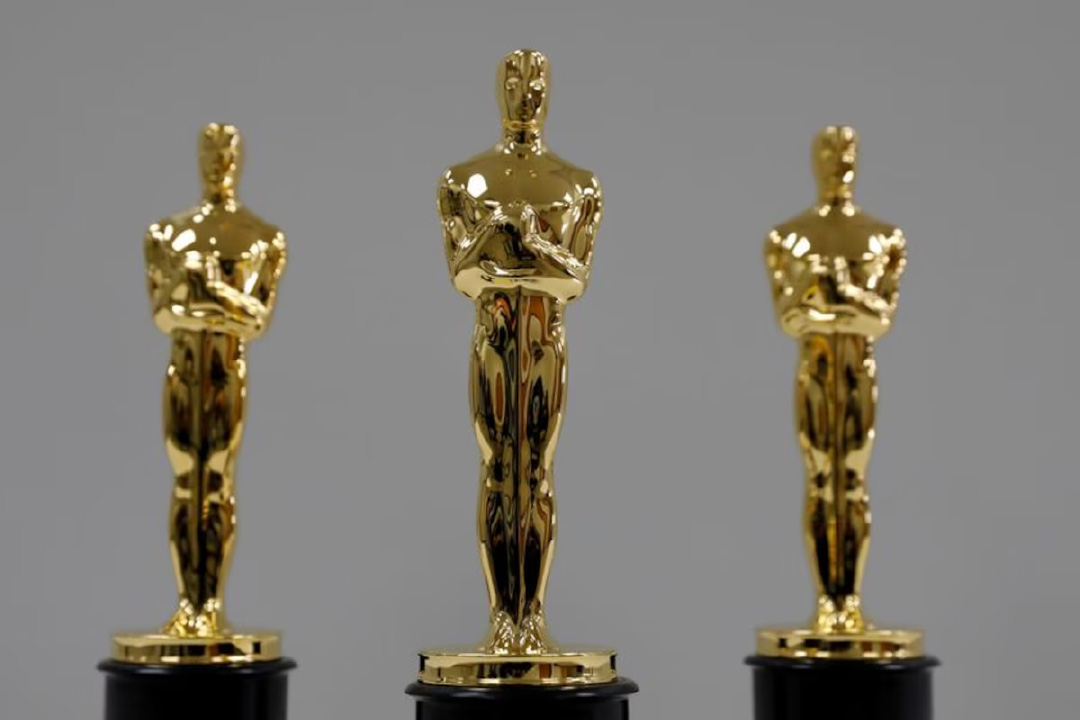 Los secretos de la estatuilla de los Oscar: quién la bautizó y el actor que posó desnudo para el boceto