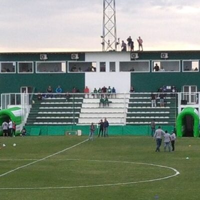 Fútbol: Costa Brava visita a Estudiantes de San Luis en la búsqueda de seguir sumando por el Federal “A”