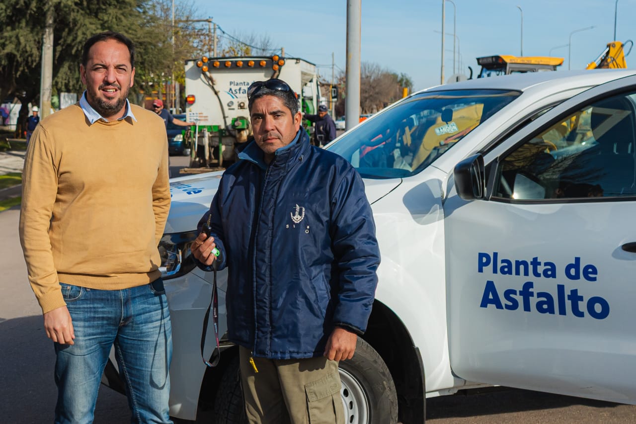 Santa Rosa: “Con la planta de asfalto municipal arreglamos 300 baches por mes”