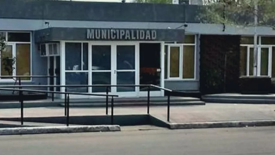 Anguil incorporó un minibús nuevo con financiamiento provincial