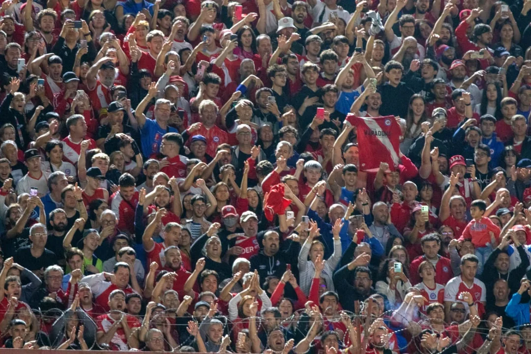 CABA: murió un hincha de Argentinos Juniors durante el triunfo ante Instituto en La Paternal