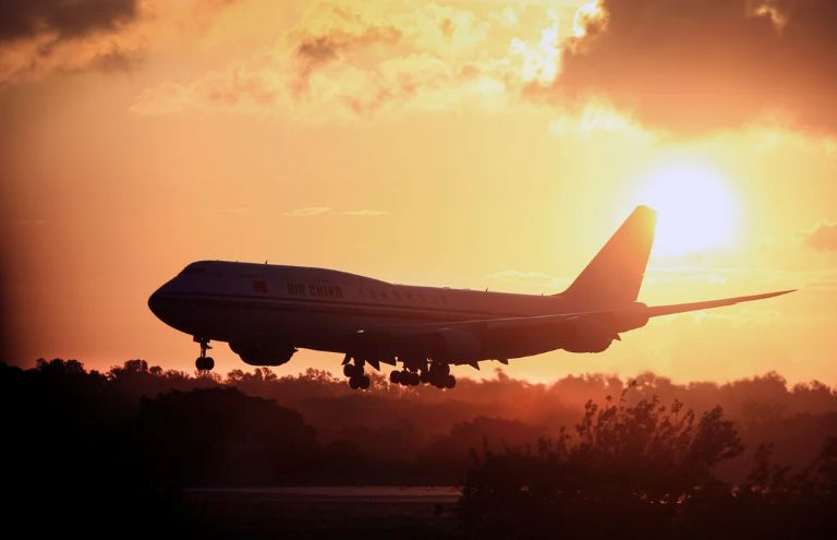 En abril hubo más argentinos que salieron del país para hacer turismo que extranjeros que llegaron