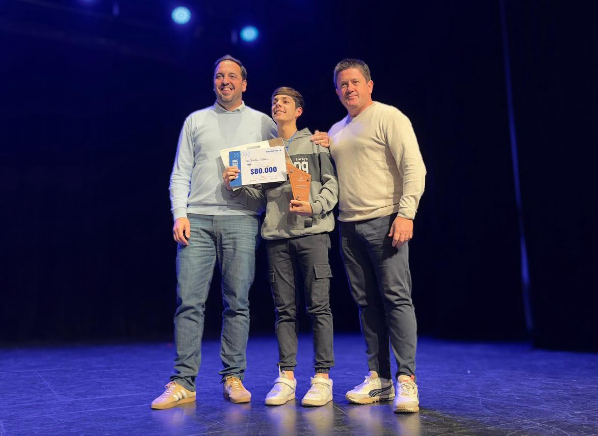 Santa Rosa: entregaron los premios al “Deportista del Mes”