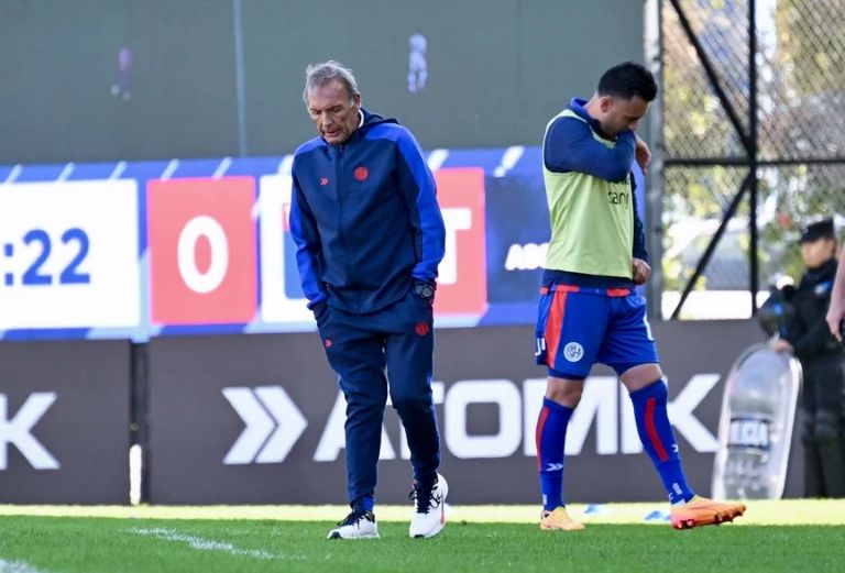 Fútbol: crisis en San Lorenzo, el plantel no entrenaría por falta de pago
